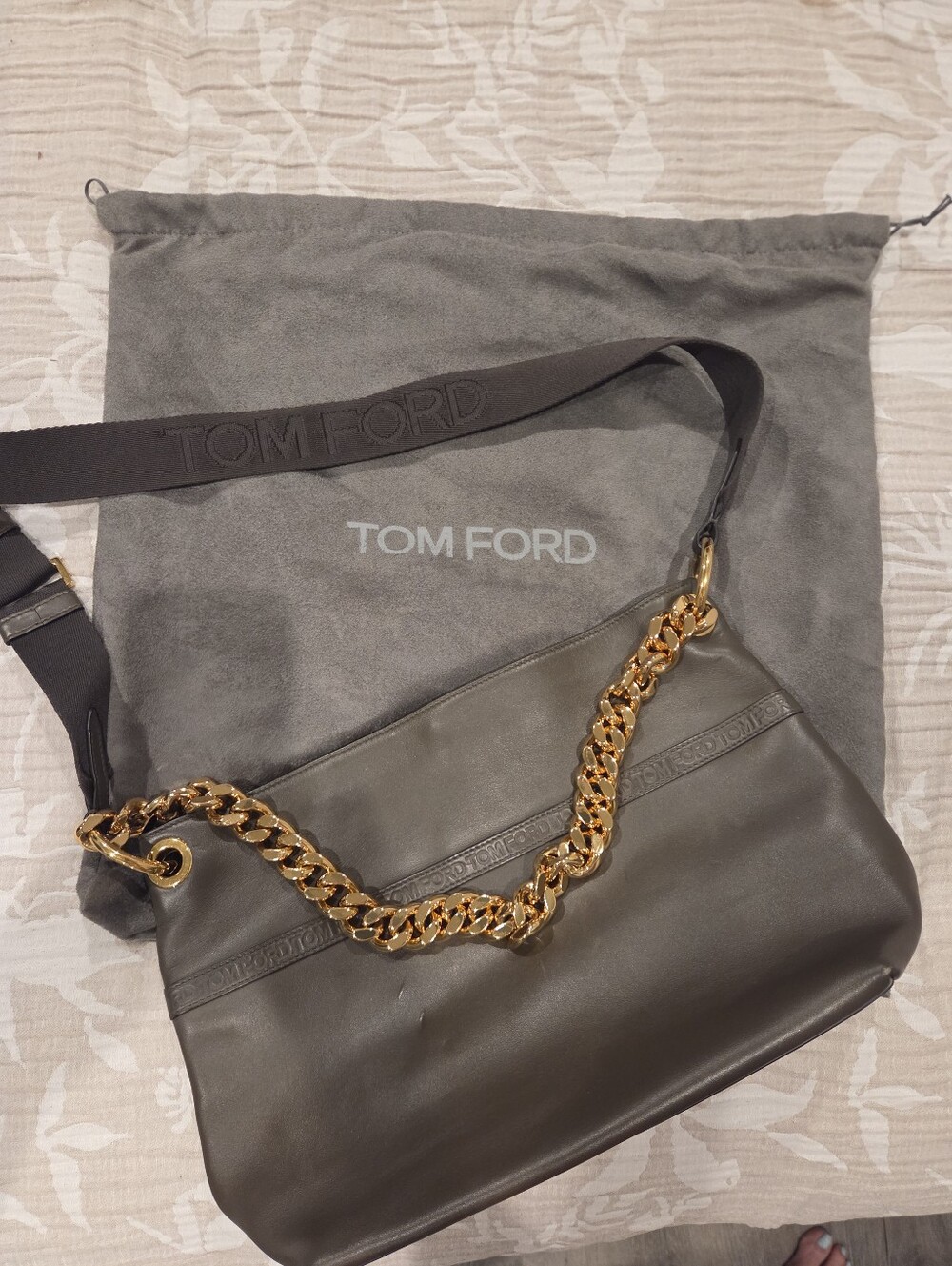 Tom Ford Olive Leather Shoulder Bag with Gold Chain